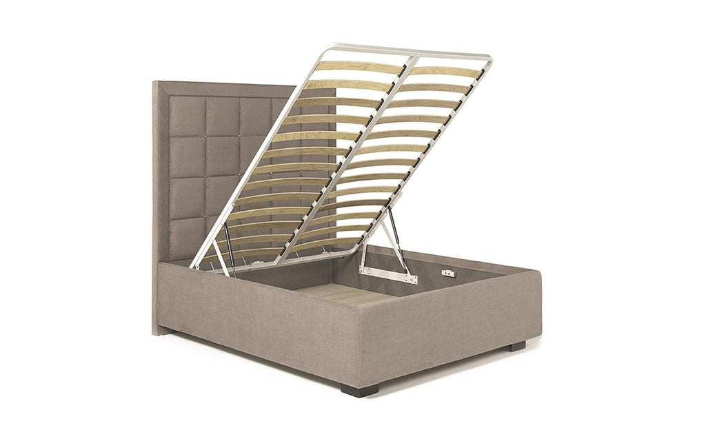 Duglas bed, product photo on white background, view 2