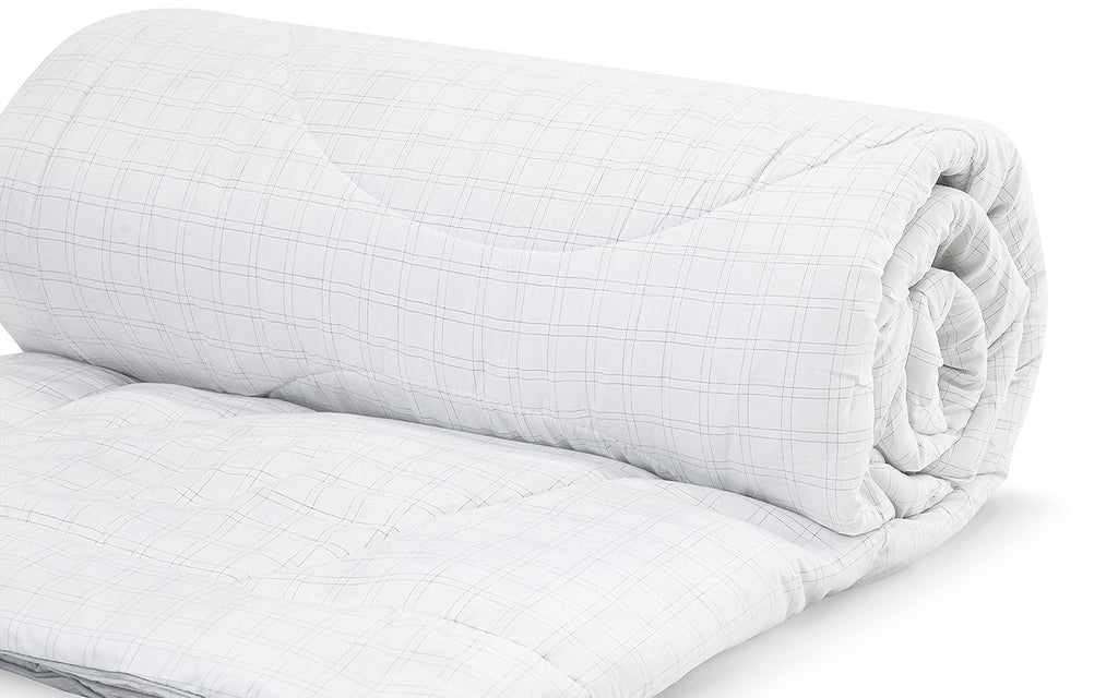 Cooling Sensation duvet, product photo on white background, view 1