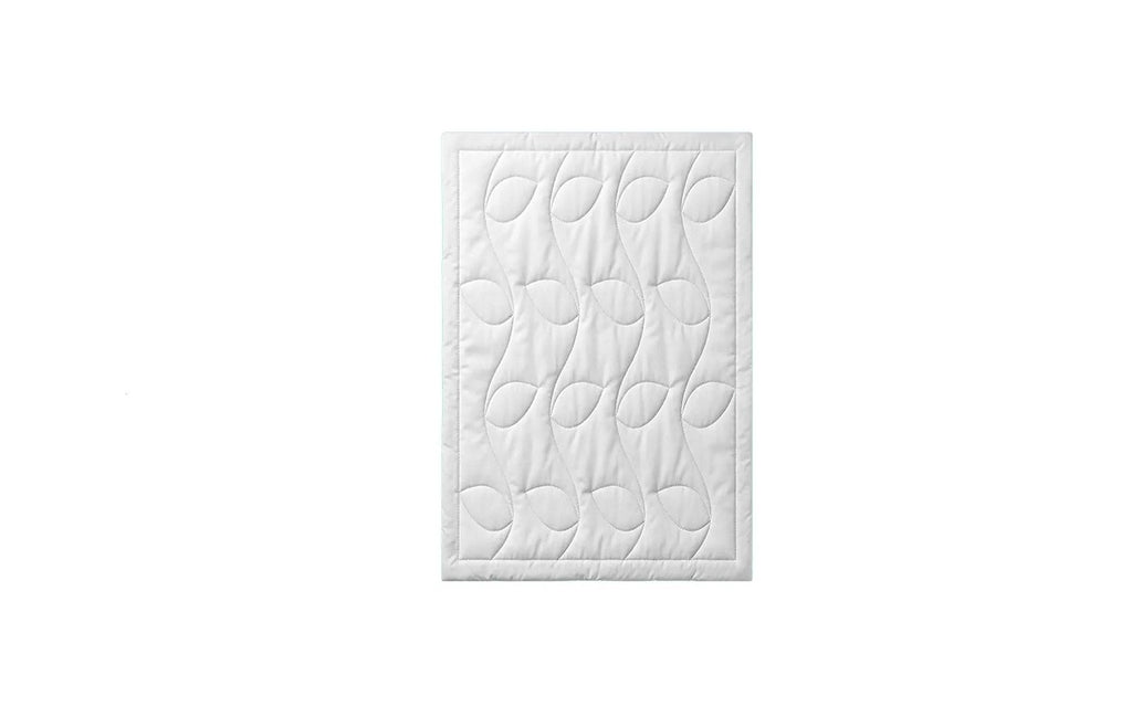 Freshly duvet, product photo on white background, view 2