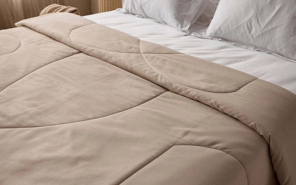 Hugs duvet in a bedroom interior, view 2