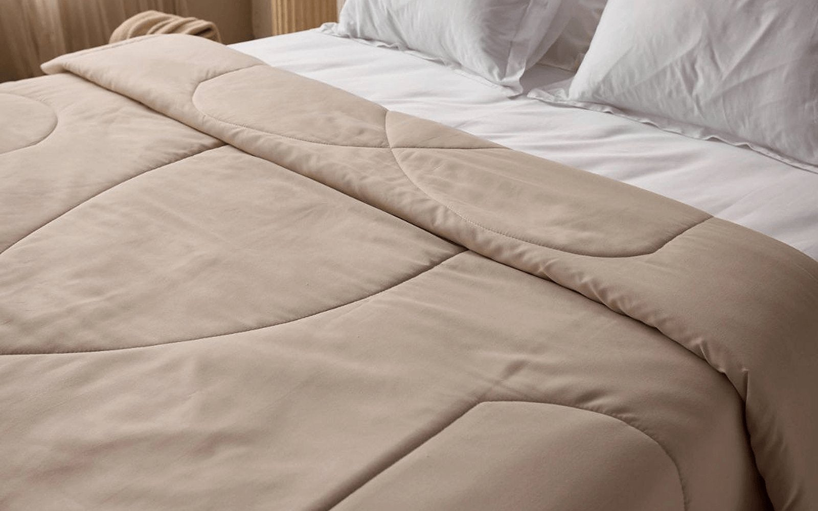 Hugs duvet in a bedroom interior, view 2