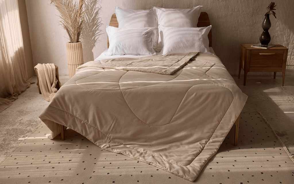 Hugs duvet in a bedroom interior, view 4
