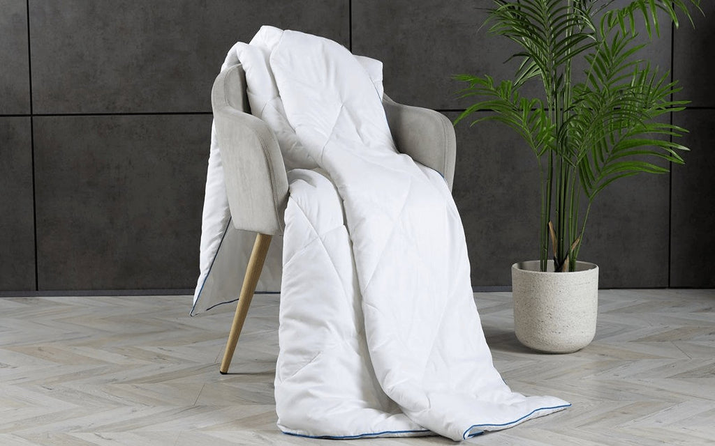 Natural Dream duvet in a bedroom interior, view 1