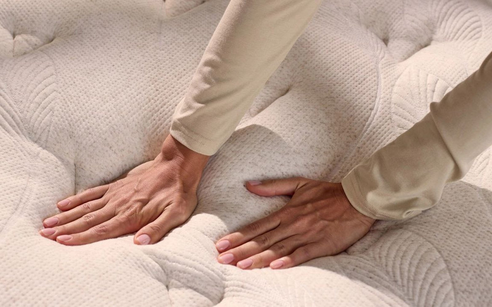 Grether & Wells Noble mattress in a bedroom interior, view 3