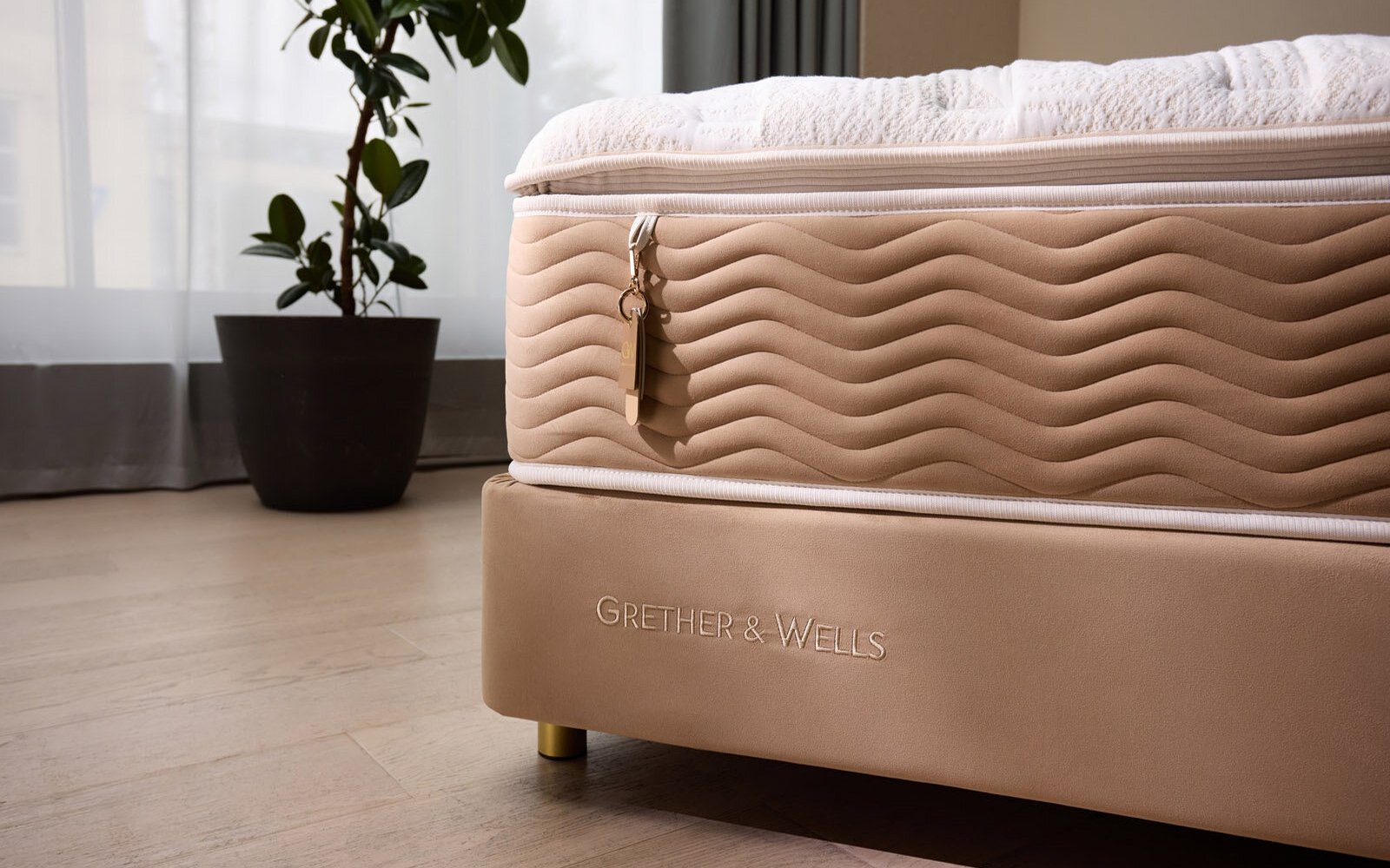 Grether & Wells Royal Desert mattress in a bedroom interior, view 3