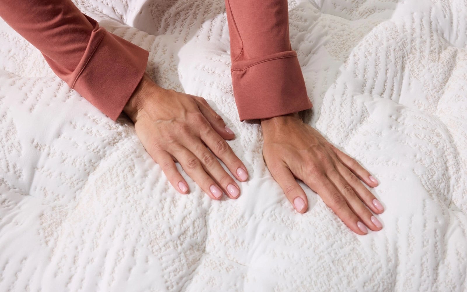Grether & Wells Royal Desert mattress, product photo on white background