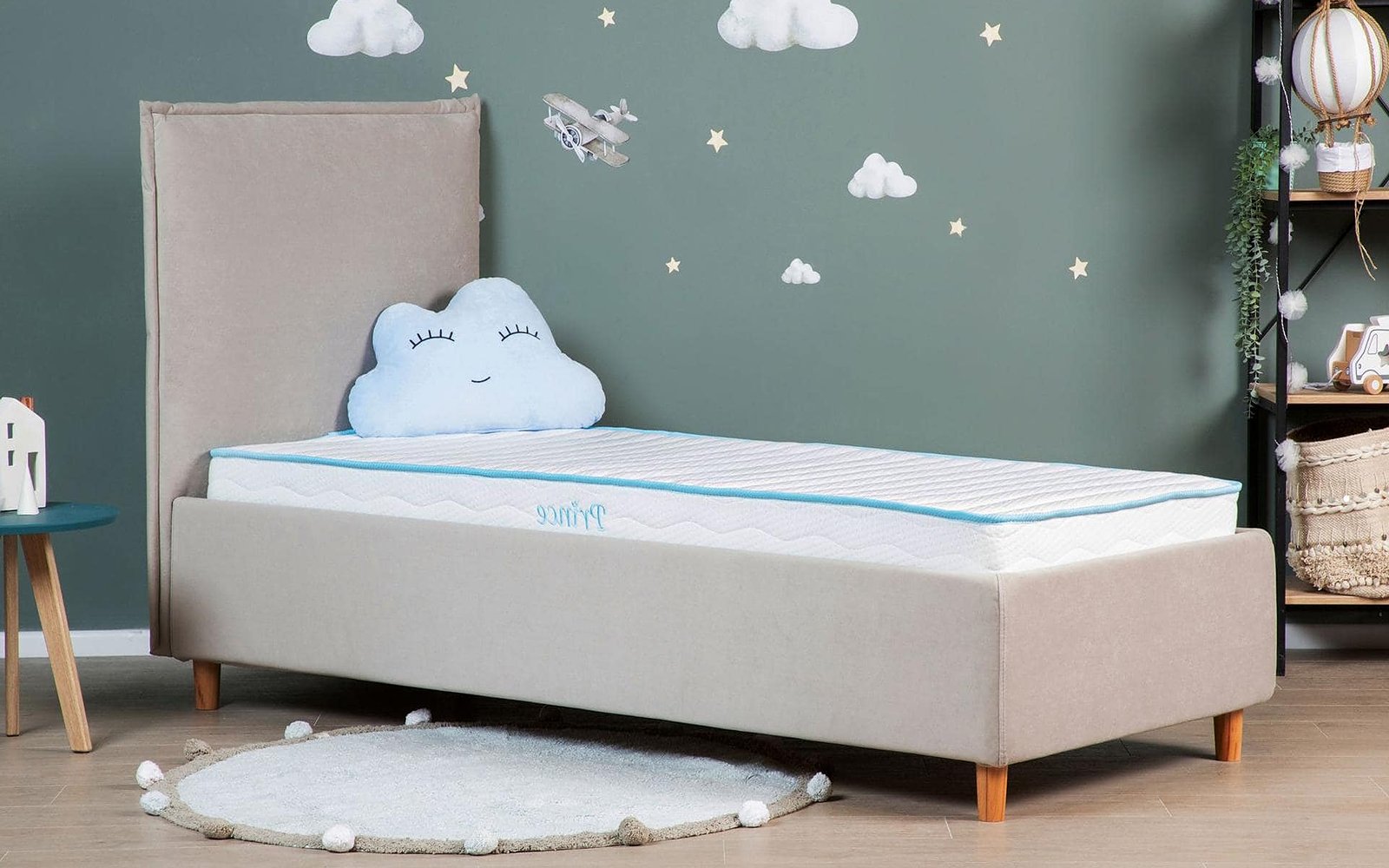 Kids Prince mattress in a bedroom interior, view 3