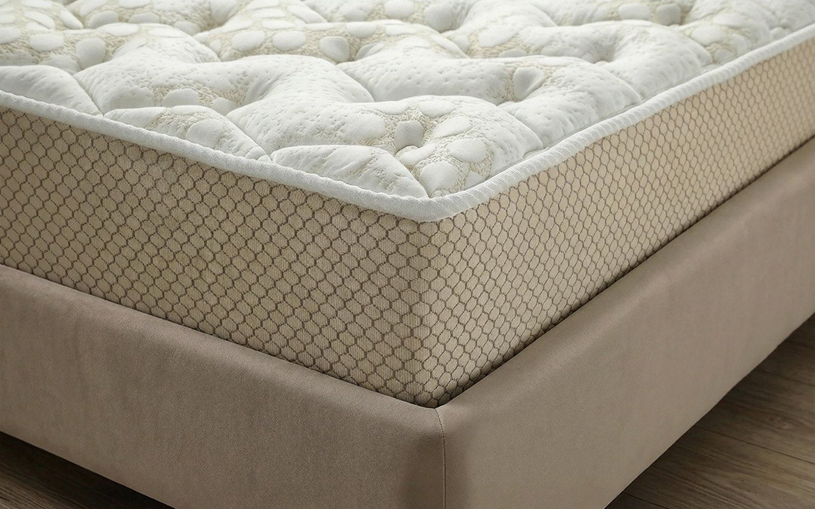 Ortho Intensive mattress in a bedroom interior, view 3