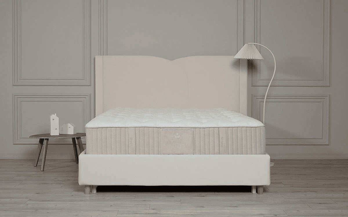 MATTRESS EXP ROYAL TITLE