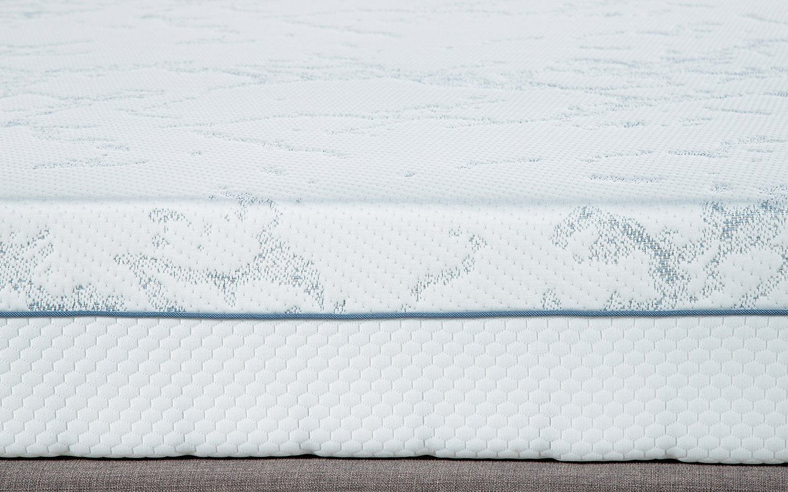 Sleep Professor Ergo Emotion mattress, product photo on white background, view 6