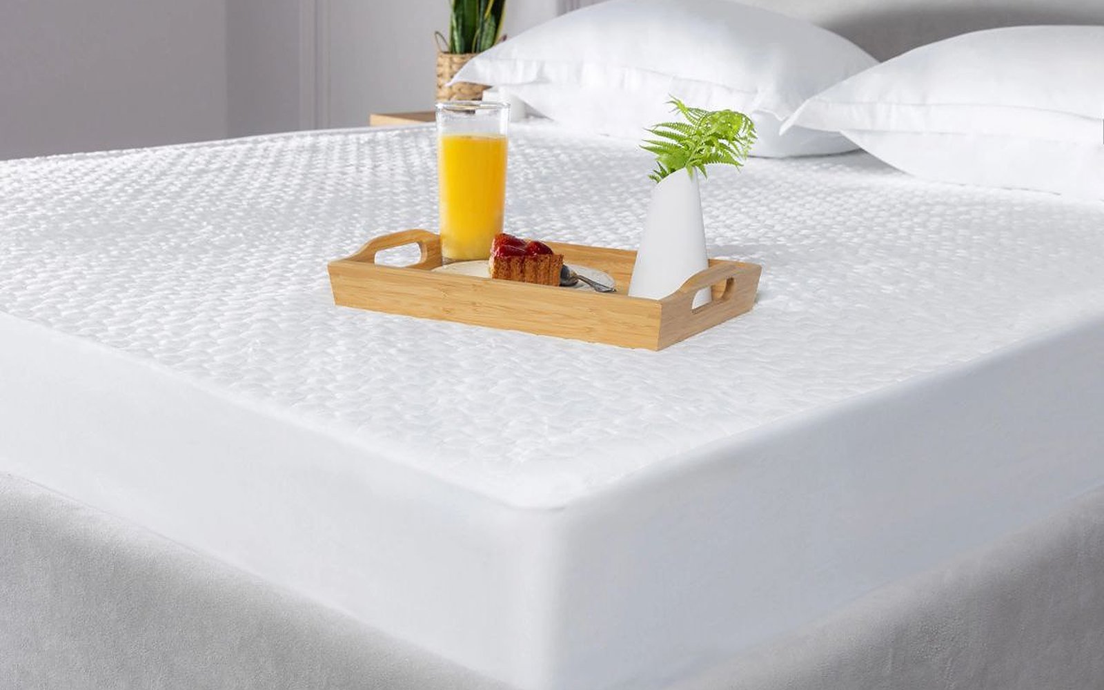 Arctic Plus mattress protector in a bedroom interior, view 1