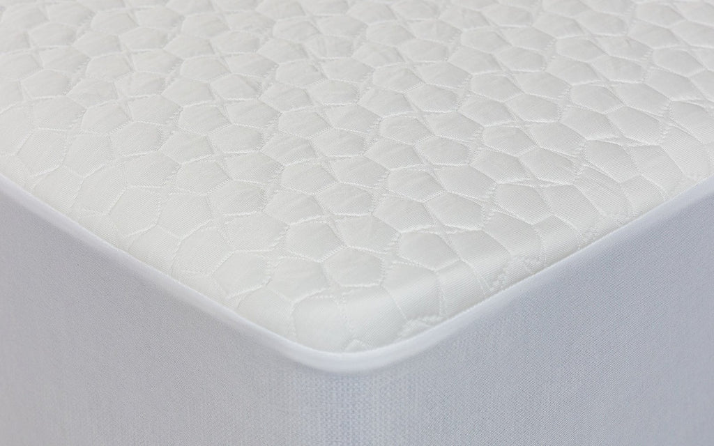 Arctic Plus mattress protector, product photo on white background, view 1