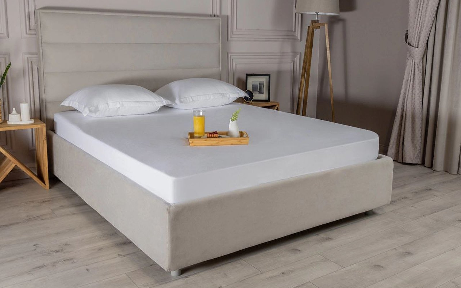 Simple mattress protector in a bedroom interior, view 1