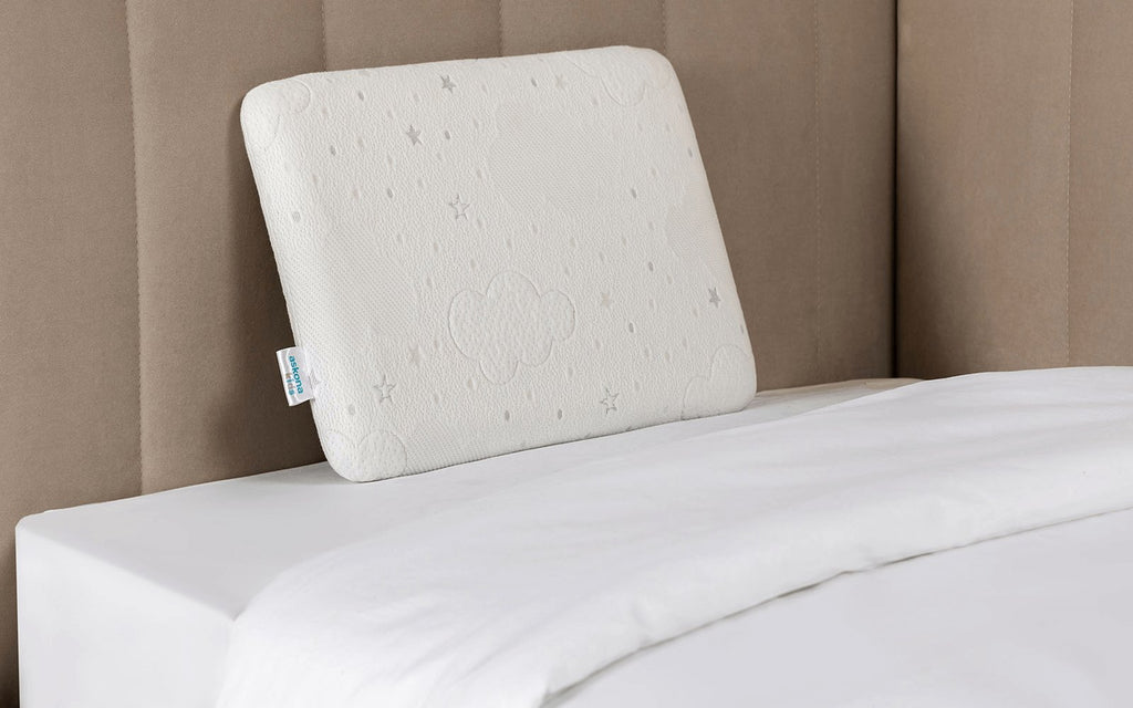 Navi pillow in a bedroom interior, view 2