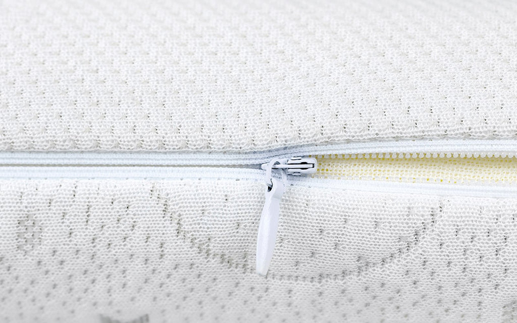 Navi pillow, product photo on white background, view 4