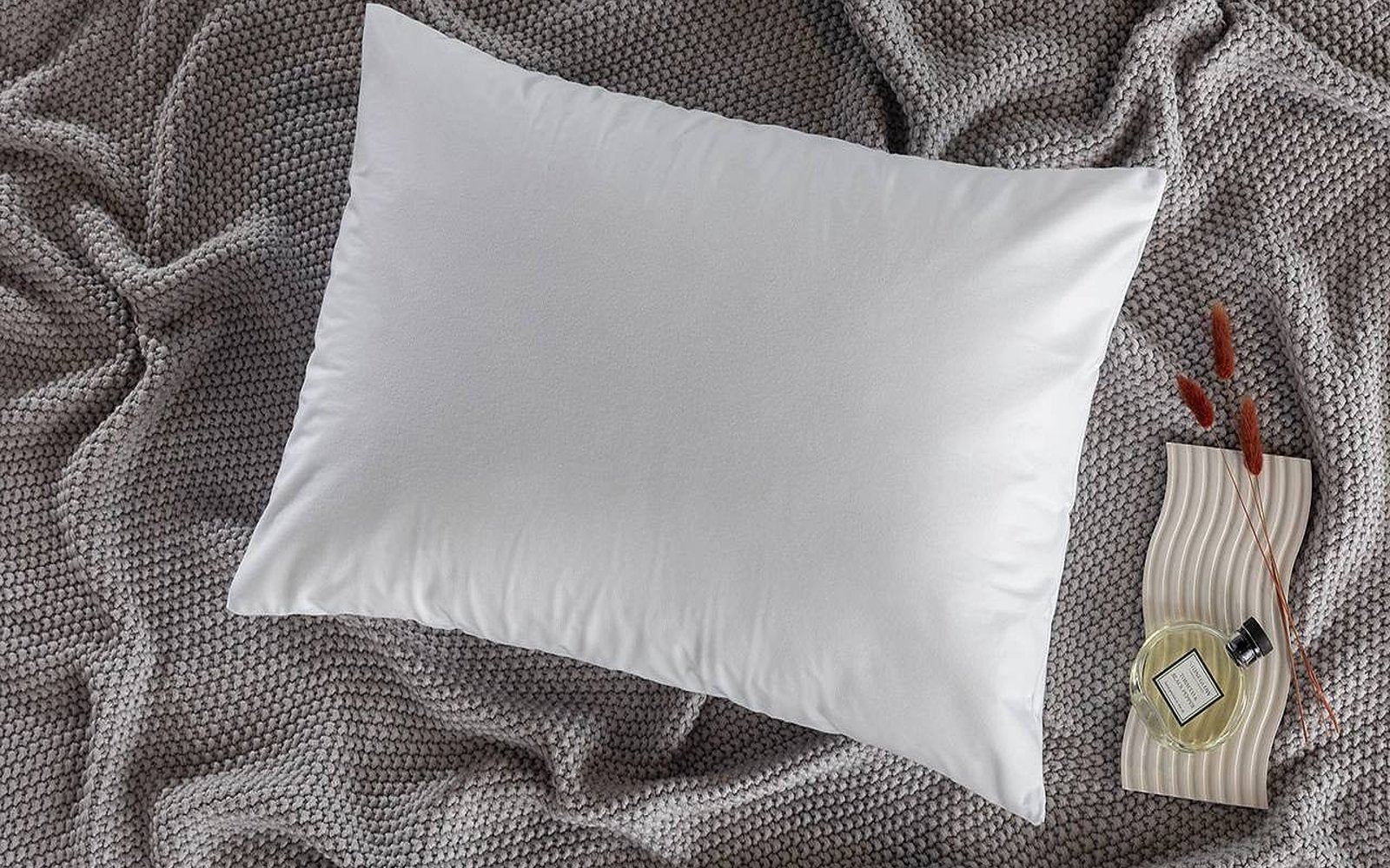 Simple pillow protector in a bedroom interior, view 2