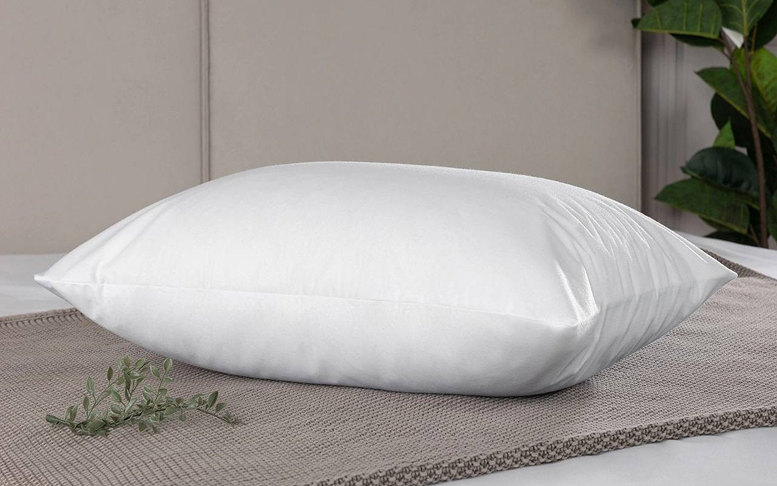 Simple pillow protector in a bedroom interior, view 4